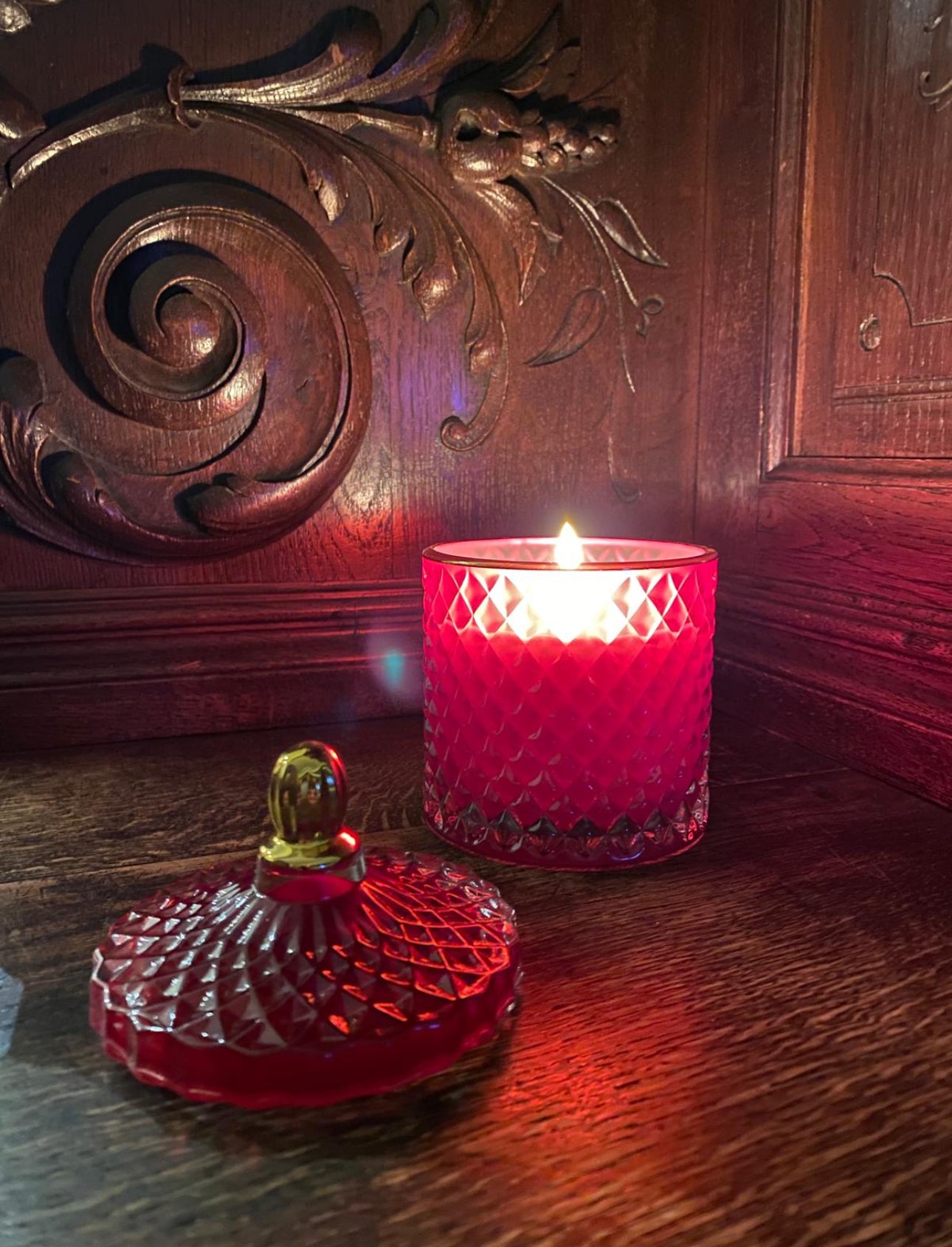 Red Pearl Candle